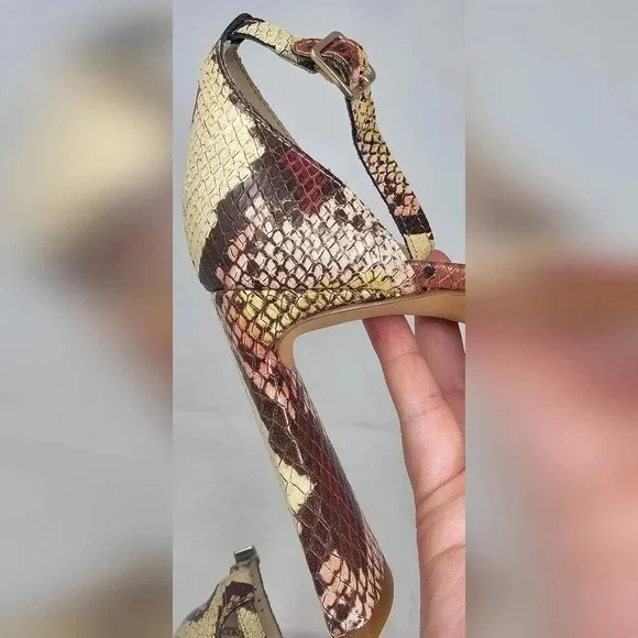 Vince Camuto Women's Madilin Platform Snake Print Leather Sandal Size 9 - Picture 7 of 15